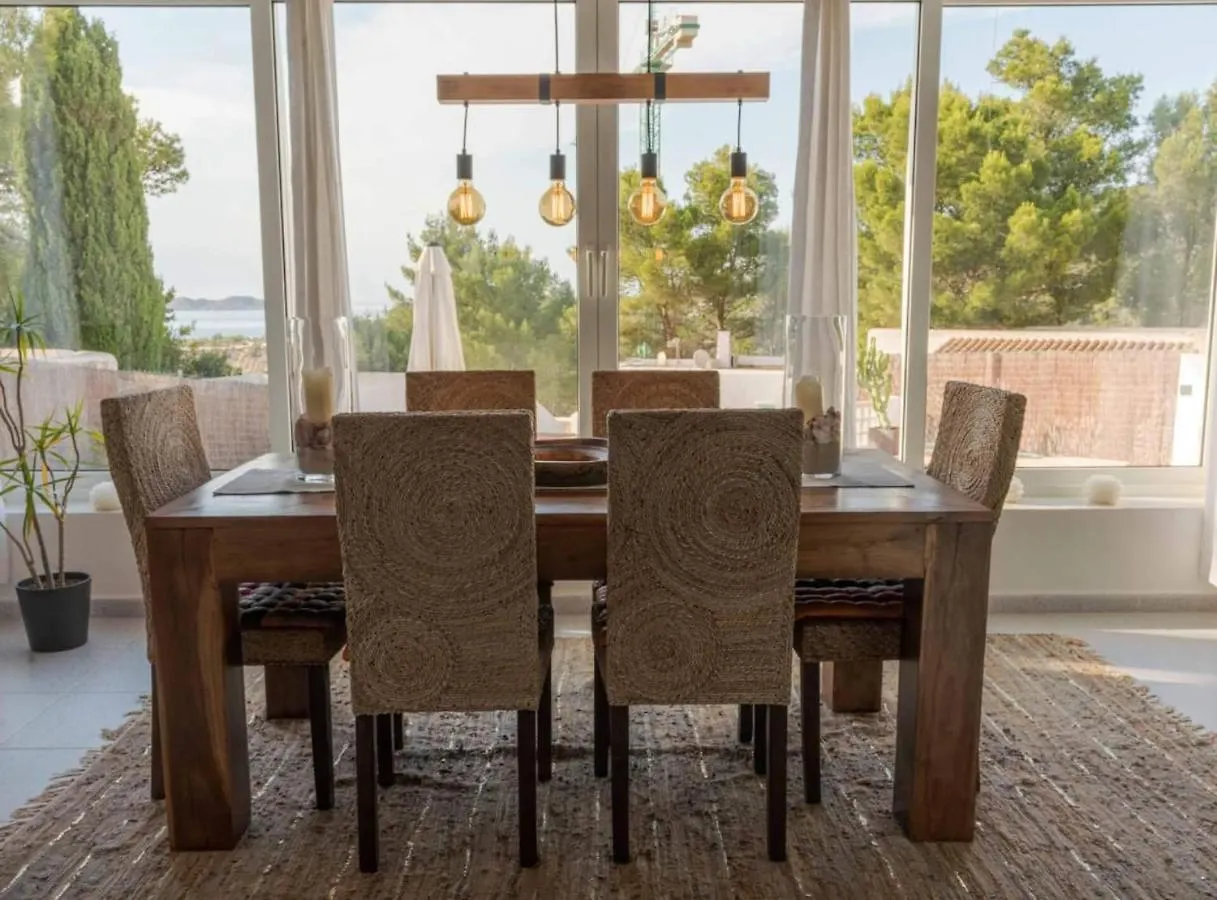Villa En Cala Vadella Familias Y Parejas San José Spanje